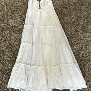 Chic White Tiered Maxi Dress